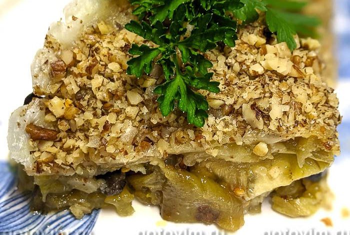 Photo of Баклажаны, запеченные с сыром, оливками и грецкими орехами. Рецепт с фото